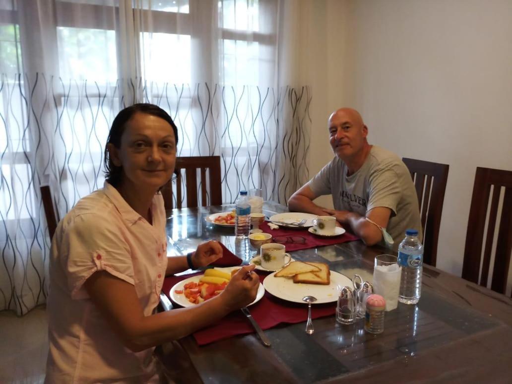 فندق Ehala Family Rest أنرادابورام المظهر الخارجي الصورة