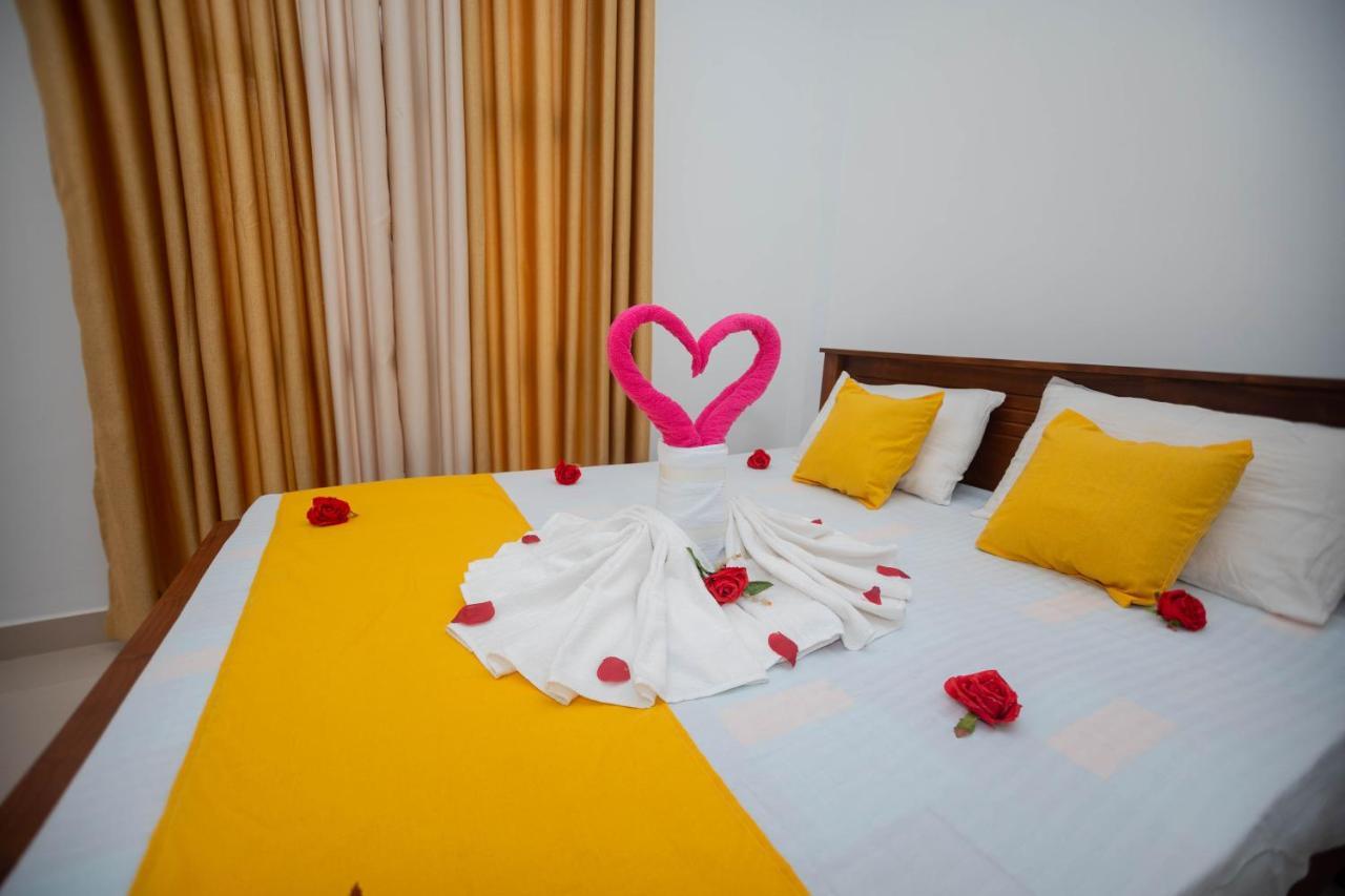 فندق Ehala Family Rest أنرادابورام المظهر الخارجي الصورة